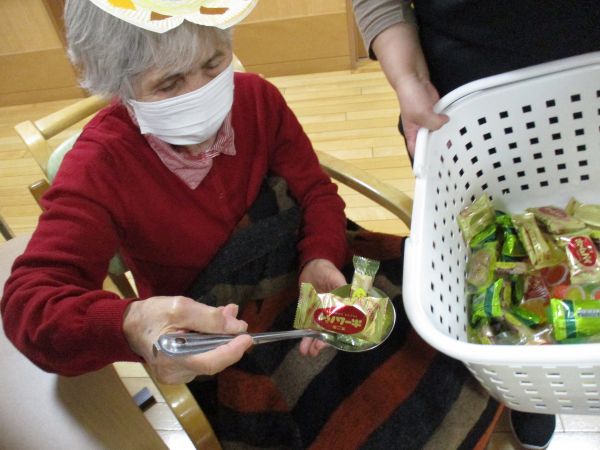 真剣にお菓子すくい 真剣にお菓子すくい